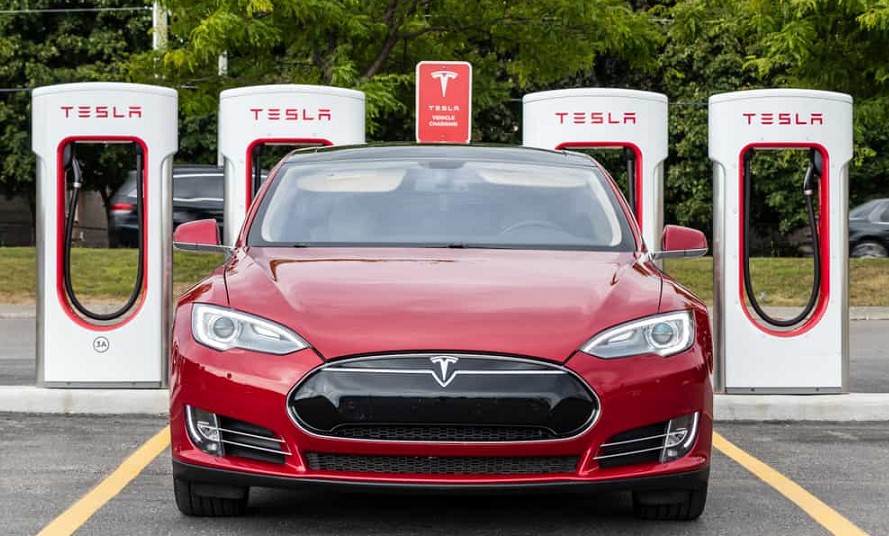 How To Precondition Tesla Battery: 4 Steps & Helpful Tips